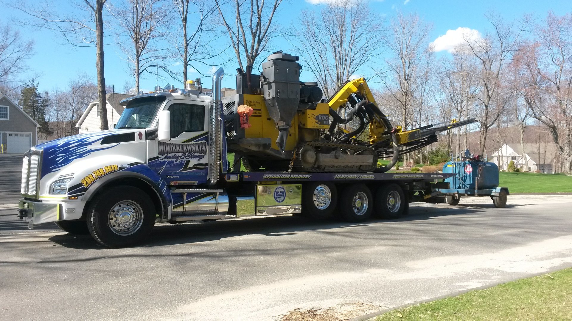 Modzelewski's Recovery & Repair Inc Gallery Danbury CT